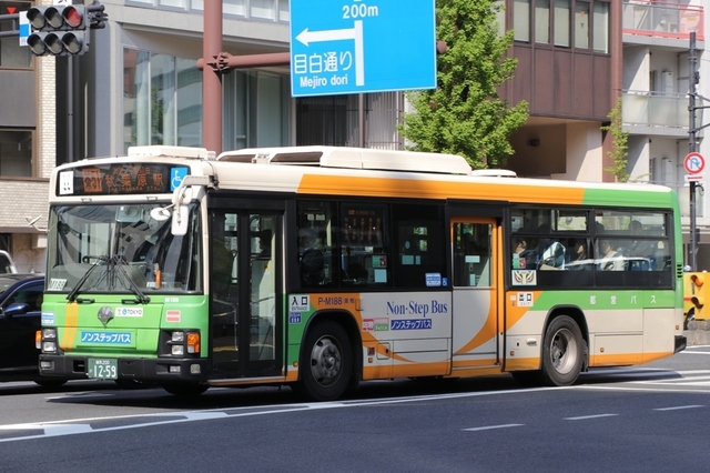 M188.7.jpg