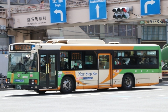 M221.90.jpg