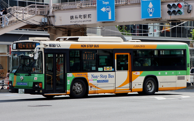 R604.95.jpg
