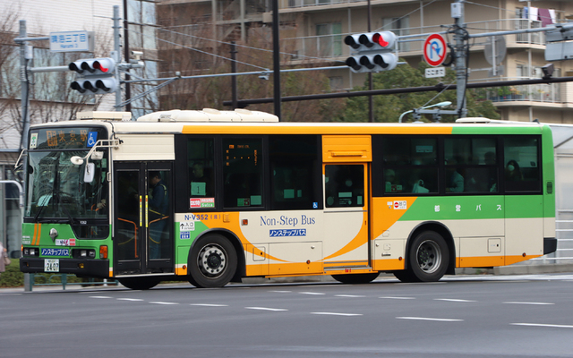 V352.6.jpg